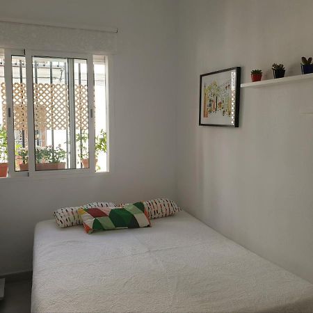 Apto. Planta Baja Y Cochera Barrio San Basilio 科爾多瓦 外观 照片