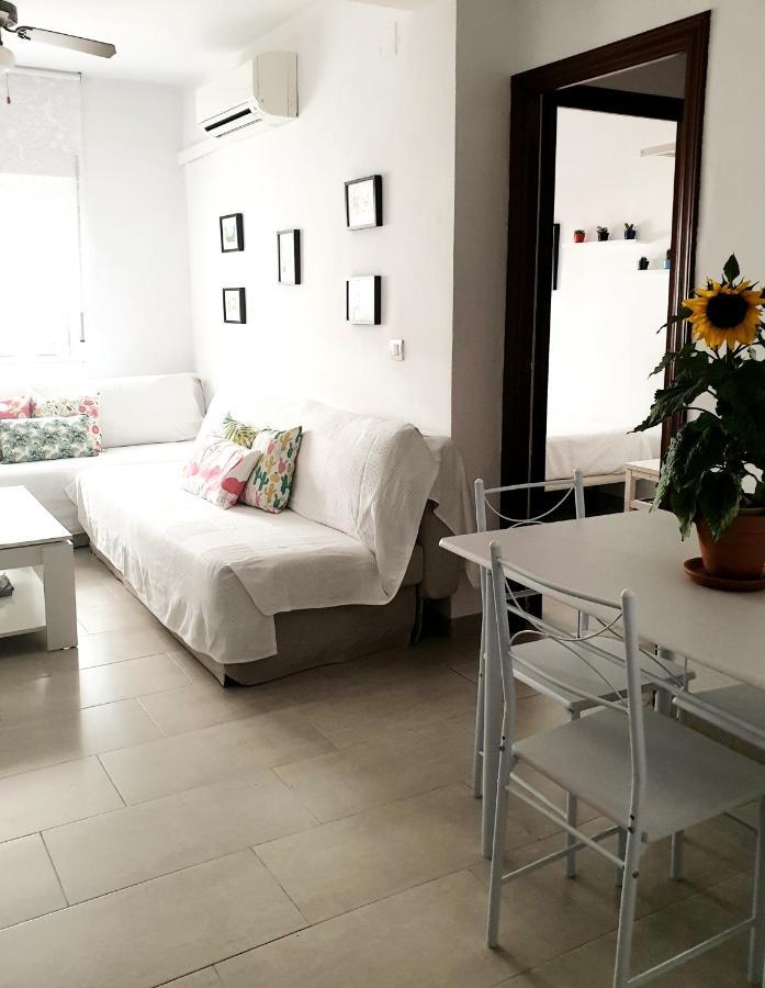 Apto. Planta Baja Y Cochera Barrio San Basilio 科爾多瓦 外观 照片